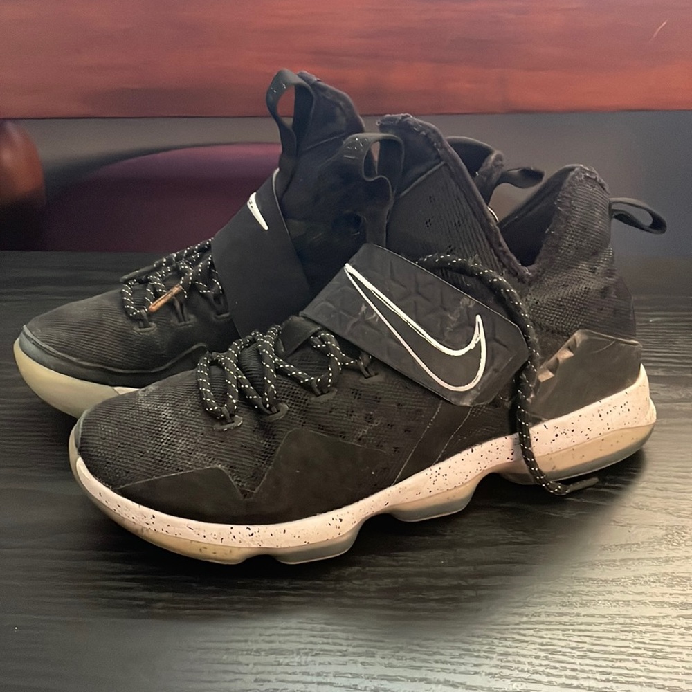 Nike LeBron 14 XIV "Black Ice" Chase Down, Black, 852405 002 Mens Size 11
